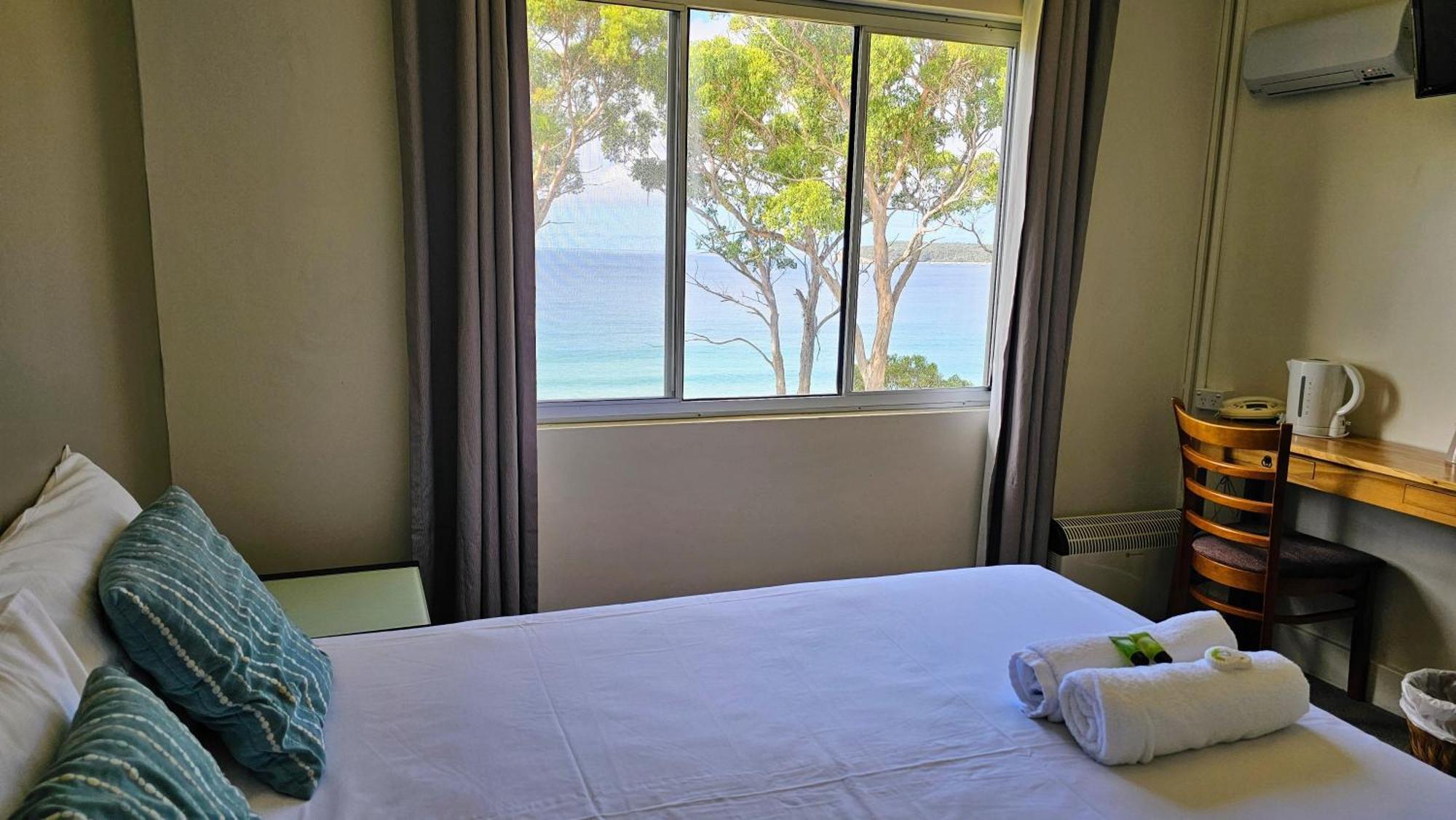 Lufra Beachside Hotel Eaglehawk Neck Eksteriør bilde